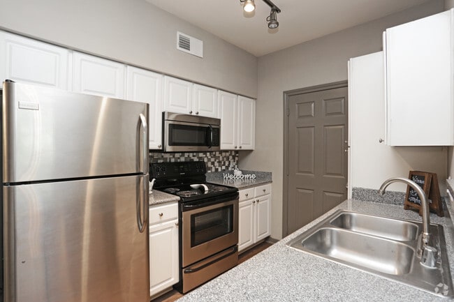 Interior Photo - The Lexington at Champions