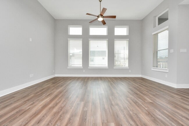 Photo - 713 Strawberry Pines Ct