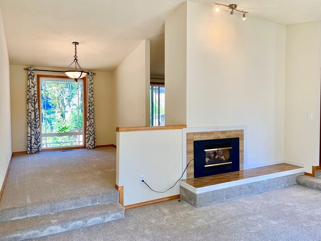 Photo - 14011 81st Ave NE
