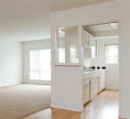 Photo - Ravencrest Apartments 1