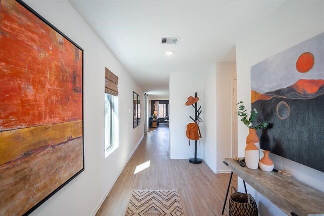 Photo - 205 Brandi Dr