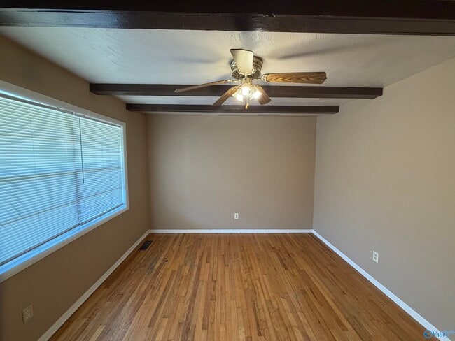Photo - 1802 Tunsel Rd SW