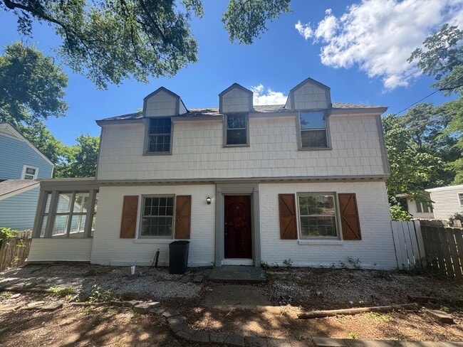 Photo - Large spacious home