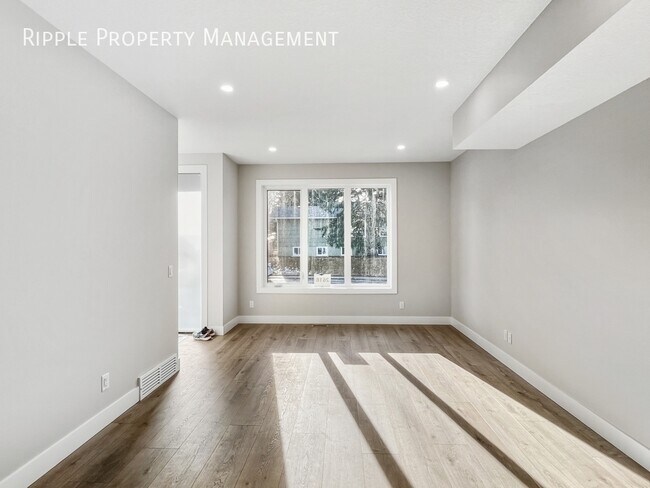 Photo - Brand-New Home in Killarney-Glengarry | 3 Months Free Internet | Pets Friendly