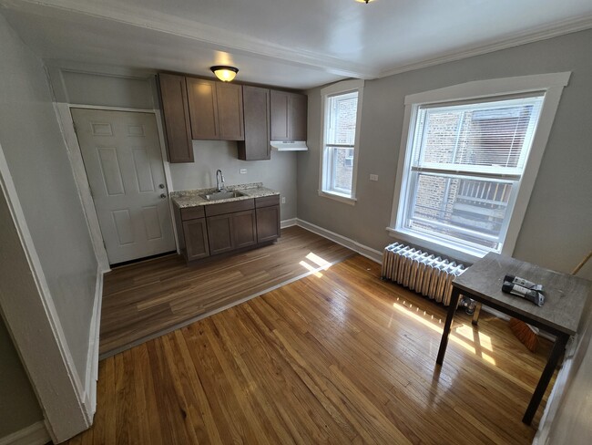 Photo - 4826 N Avers Ave
