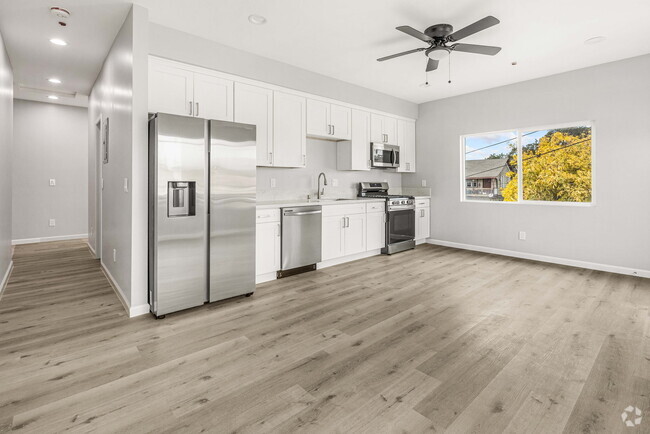 Building Photo - 2086 Kearney Ave Rental