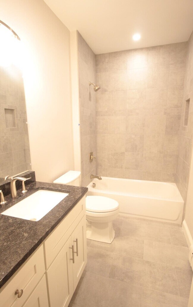 Photo - 1433 Cambridge St Unidad 1