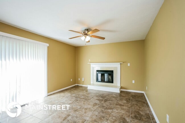 Photo - 6456 Apollo Way