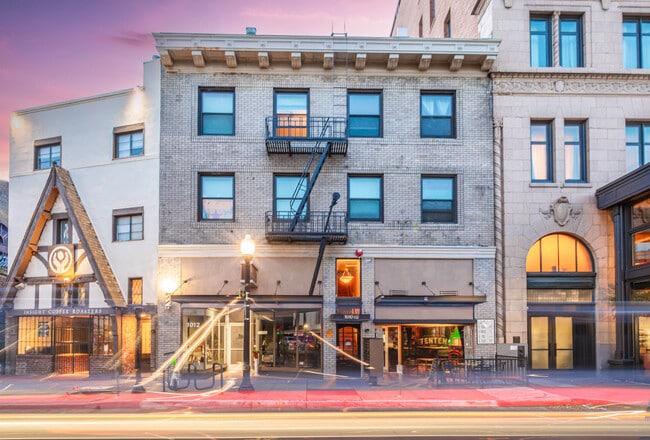 The Golden Lofts