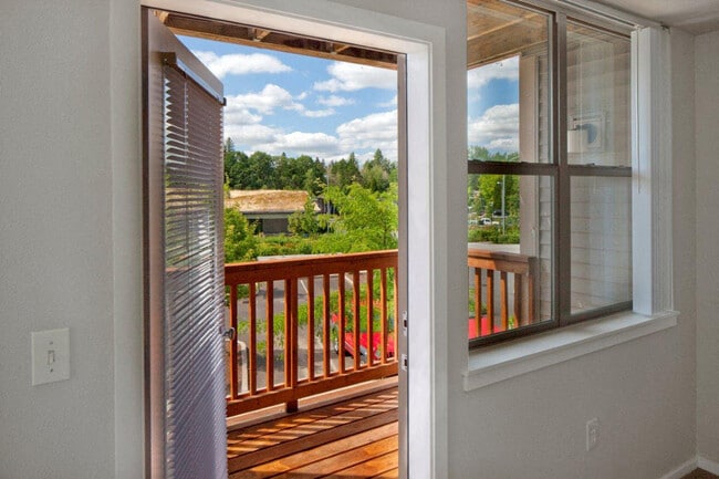 Photo - Merlo Station