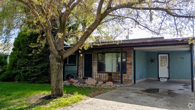 Building Photo - 3384 S 2760 W Rental