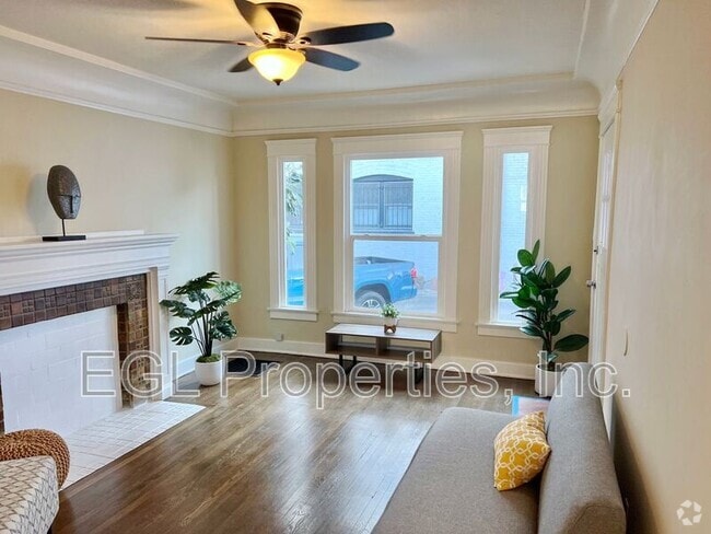 Building Photo - 734 N Gramercy Pl Rental