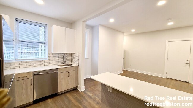 Photo - 108 Jersey St Unit 8