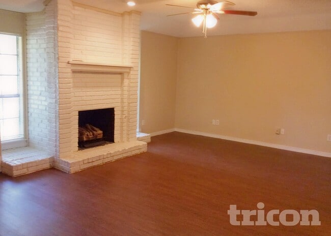 810 Braswell Dr