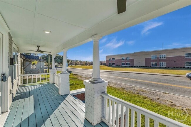 Photo - 2706 Hopkins St