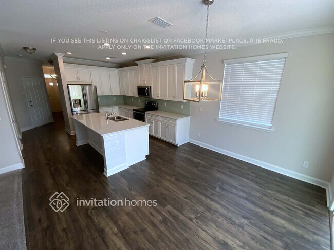 Photo - 7107 Emsley Cir