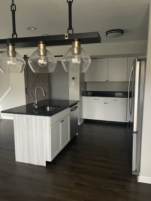 Photo - 22 Fitzwatertown Rd Unit E-1