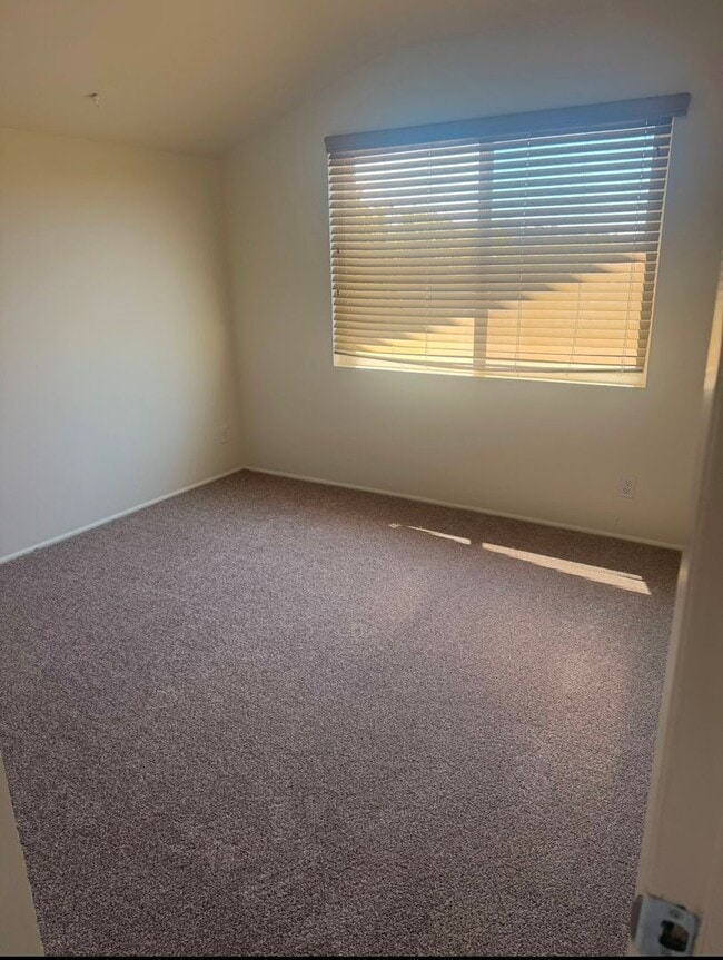 Photo - Charming 2 Bedroom, 1.5 bathroom Duplex