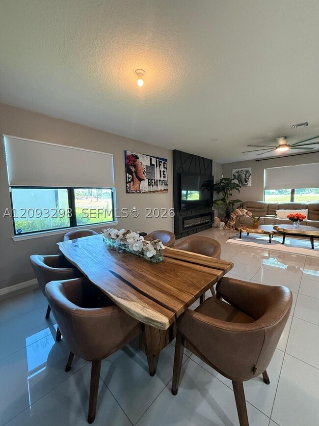 7810 NW 79th Terrace