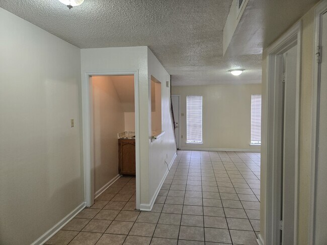 Photo - 120 Oak Ridge Ave