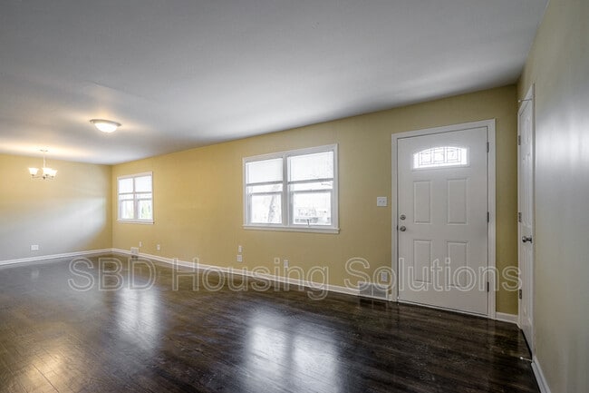 Photo - 4004 N Grand Ave
