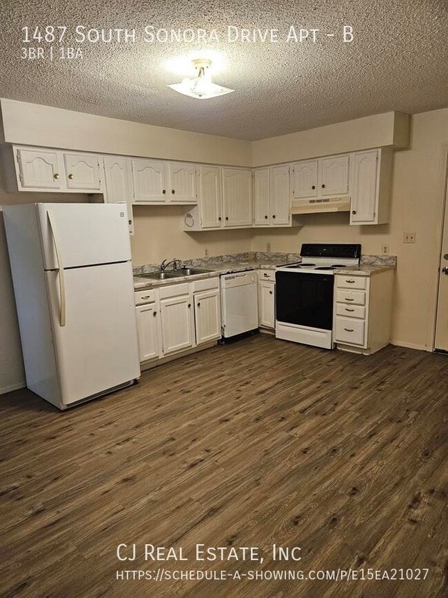 Photo - 1487 S Sonora Dr