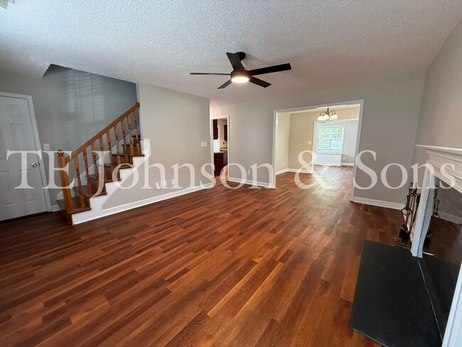 Photo - Spacious 3 Bedroom Home with Primary Suite on Main Level in Camden Forest