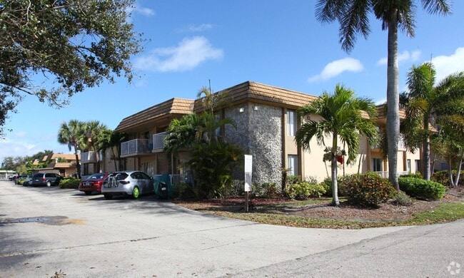 Building Photo - Green Tee - # 314 Unit # 314 Rental