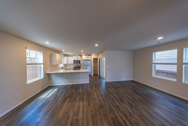 Photo - 3 bedroom home in Ridgefield w/ AC - Built...