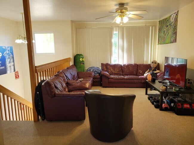 Photo - 5 Bedroom Duplex Unit