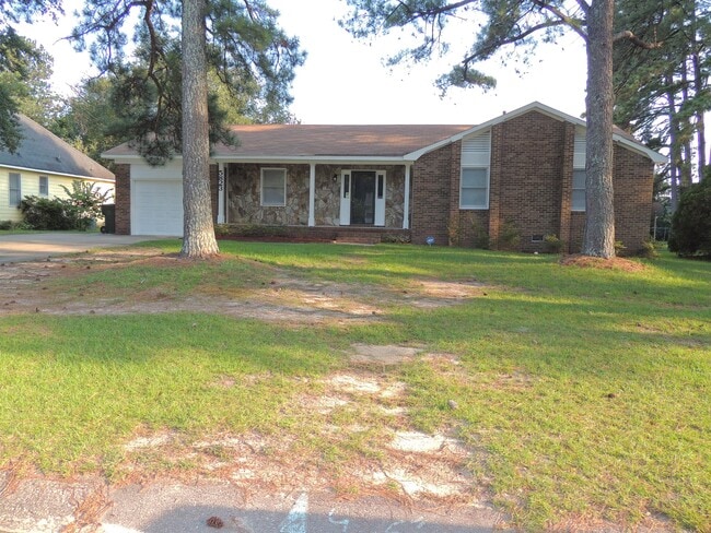 Building Photo - 5823 Rivercroft Rd