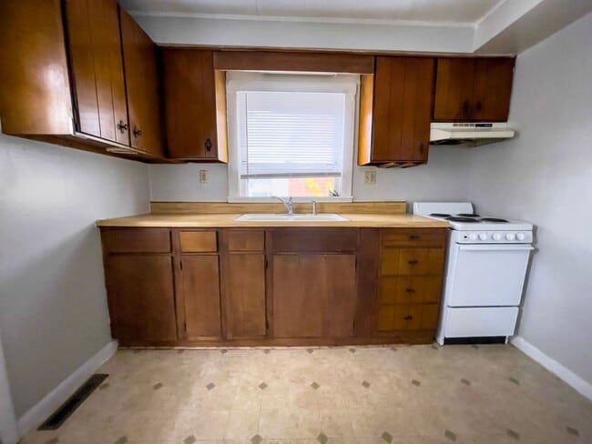 Photo - 2525 W Ethel Ave Unit 2525 (House)
