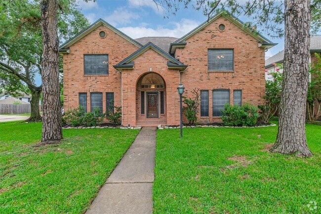 Building Photo - 10218 Hedge Way Dr Rental