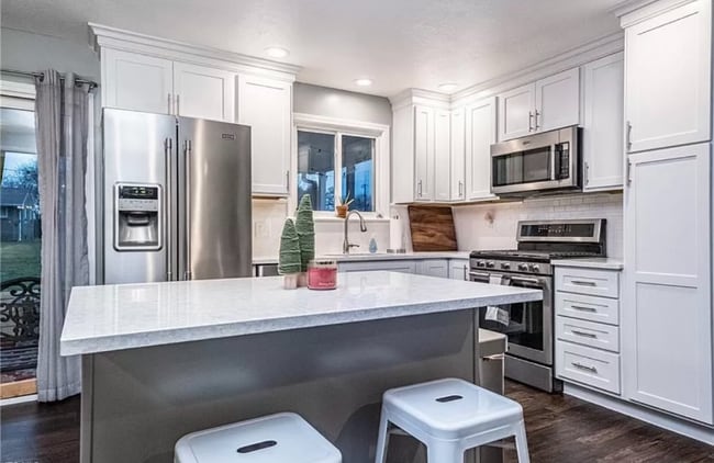 Photo - 369 Whittier Ave NW