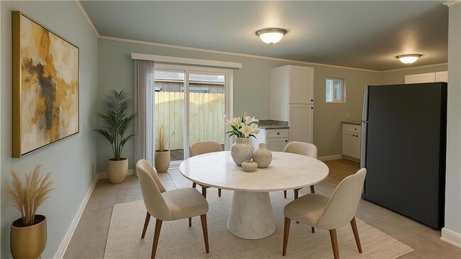 Photo - 1631 Feronia St