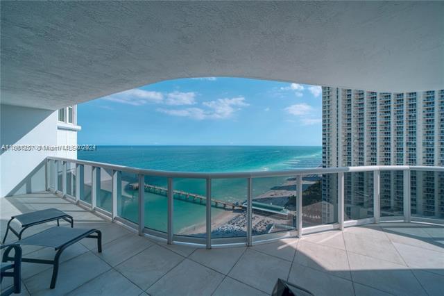 Photo - 16711 Collins Ave Condominio Unidad 2505