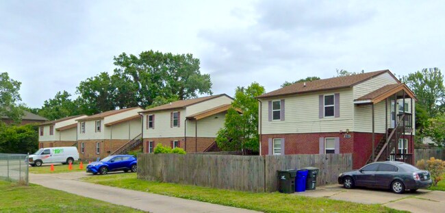 Photo - 209 Mapleshade Ave Unidad A