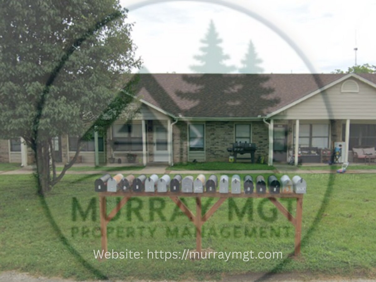 Photo - Ground Level 2 Bedroom Apartment w/ Washer/Dryer Connections Unit 1292 W Ashley Rd E