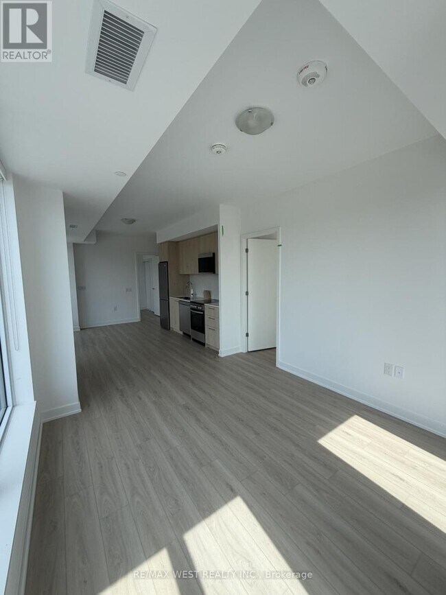 Photo - 7439 Kingston Rd Unit 518A