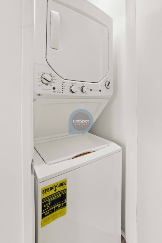 Photo - 1410 S State St Unit 804