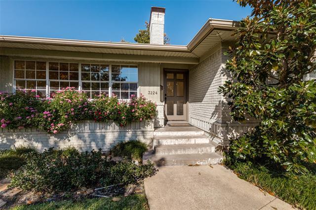 Photo - 3224 Villanova St