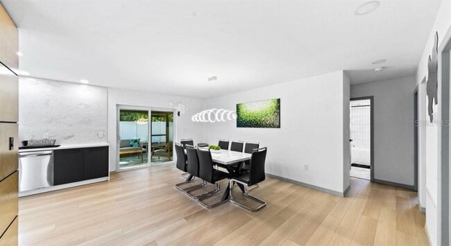 Photo - 11123 117th Way