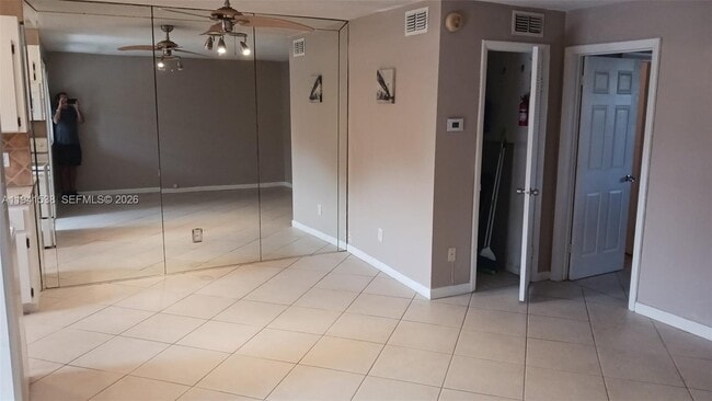 Photo - 421 NE 1st St Unit 111