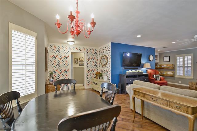 Photo - 2132 Sylvan Dr