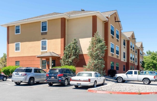Furnished Studio-Reno - South Meadows