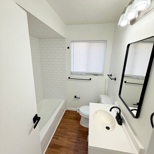 Photo - 235 Hamilton Ave Unit 235