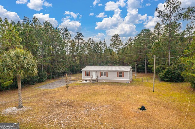 Photo - 3BR/2BA Mobile Home in Brunswick, GA For Rent