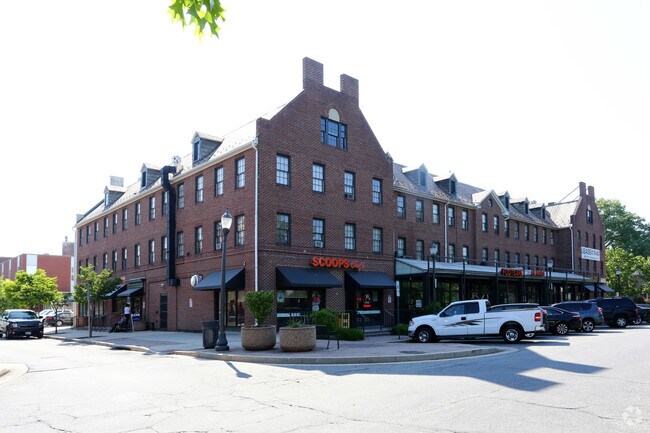 Photo - Dundalk Village