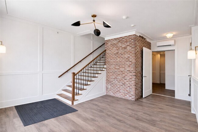 Photo - 640 Jefferson Ave