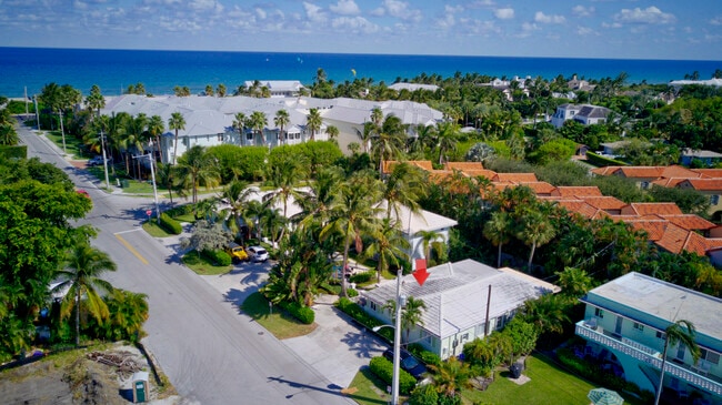 Photo - 1020 Casuarina Rd